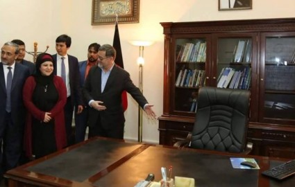 نامزد وزیر معادن افغانستان کار خود را شروع کرد نامزد وزیر معادن افغانستان کار خود را شروع کرد