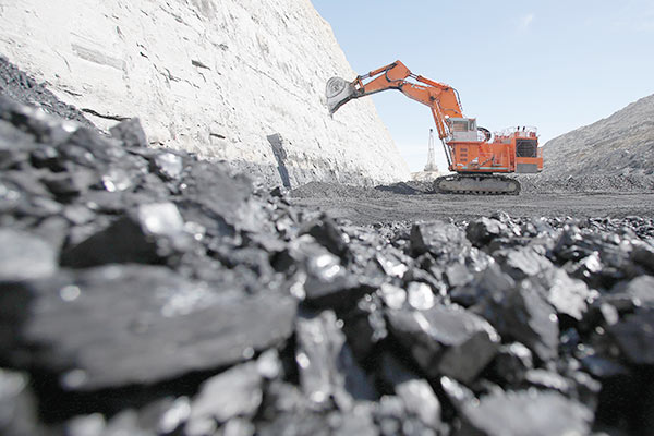 زغال سنگ به سقوط ادامه می دهد زغال سنگ به سقوط ادامه می دهد