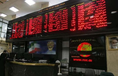 کاهش 180 واحدی شاخص کل بورس کاهش 180 واحدی شاخص کل بورس
