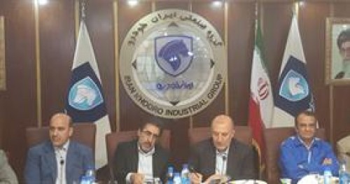بازدید اعضای کمیسیون صنایع و معادن مجلس از ایران خودرو