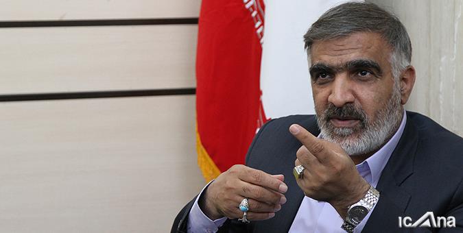 اقدام نامتعارف وزارت نفت در معارفه مدیرعامل شرکت ملی حفاری اقدام نامتعارف وزارت نفت در معارفه مدیرعامل شرکت ملی حفاری