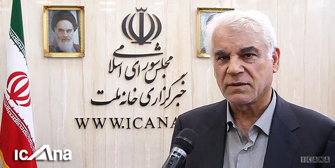 فقدان استراتژی مدون صنعتی در کشور/نمی توان نسخه واحد استراتژی صنعتی برای صنایع مختلف پیچید فقدان استراتژی مدون صنعتی در کشور/نمی توان نسخه واحد استراتژی صنعتی برای صنایع مختلف پیچید