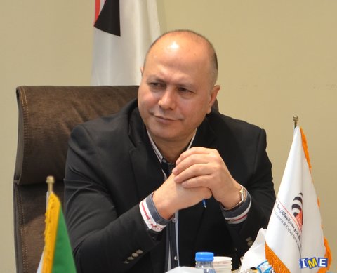 معدن میتواند ۶۰ درصد از درآمدهای نفتی را محقق کند معدن میتواند ۶۰ درصد از درآمدهای نفتی را محقق کند