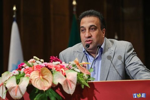 کشف قیمت زنجیره فولاد باید به بورس کالا برود کشف قیمت زنجیره فولاد باید به بورس کالا برود