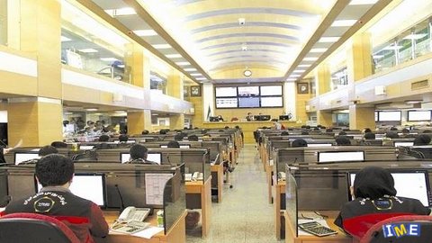عرضه بیش از ۴۱ هزار تن انواع مواد پلیمری عرضه بیش از ۴۱ هزار تن انواع مواد پلیمری