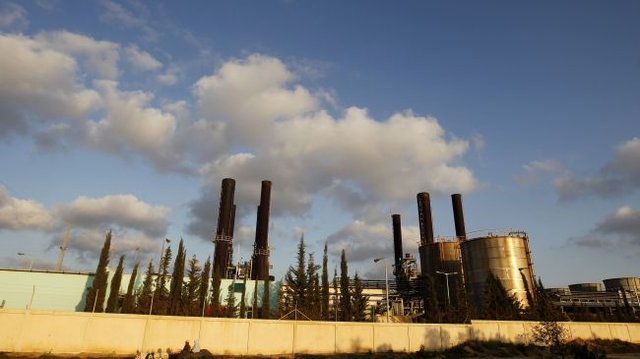 آتش کم آبی دامن نیروگاهها را گرفت آتش کم آبی دامن نیروگاهها را گرفت