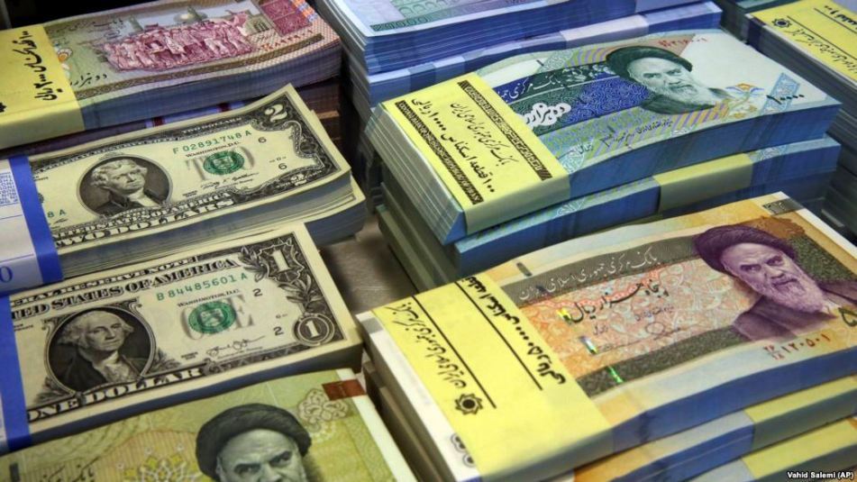 مقررات تامین ارز برای 33 مورد به شبکه بانکی ابلاغ شد