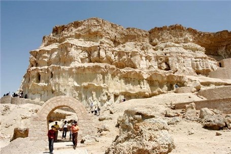 آمادگی سازمان زمینشناسی برای شناسایی پتانسیلهای ژئوپارکی ایران آمادگی سازمان زمینشناسی برای شناسایی پتانسیلهای ژئوپارکی ایران