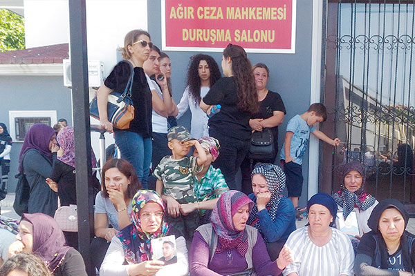 ۲۲ سال زندان، مجازات مدیران معدن «سوما» ۲۲ سال زندان، مجازات مدیران معدن «سوما»
