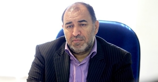 آغاز توزیع کارت اعتباری خرید کالا میان بازنشستگان فولاد