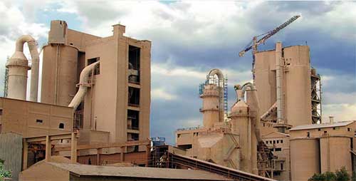 بازدید مدیرکل استاندارد از کارخانه سیمان کرمان