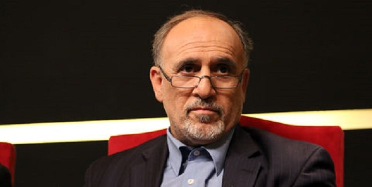 بانک مرکزی باید به شکل کلان وارد بازار ارز شود/ سازوکار بازار نباید مانند بورس ارز باشد