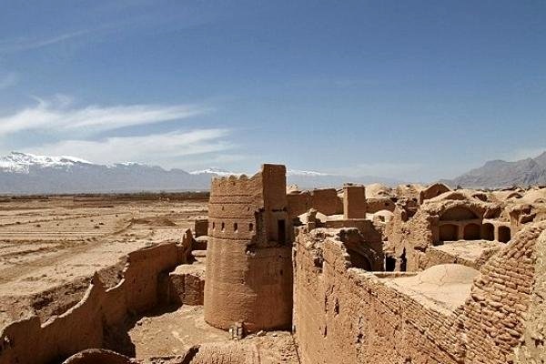 مقصر کمآبی اصفهان، یزد نیست / خطر پیشروی کویر تا تهران مقصر کمآبی اصفهان، یزد نیست / خطر پیشروی کویر تا تهران