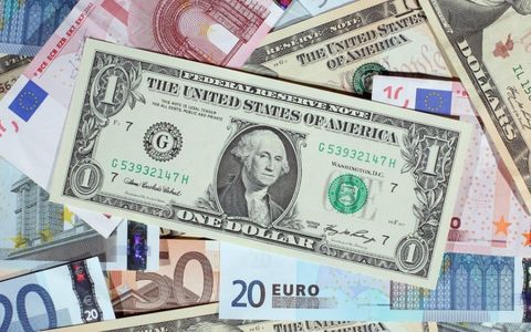 نرخ رسمی ۳۲ ارز افزایش یافت