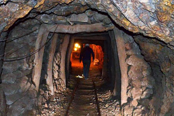 ایجاد ۳ هزار شغل از ابتدای سال در بخش معدن و صنایع معدنی