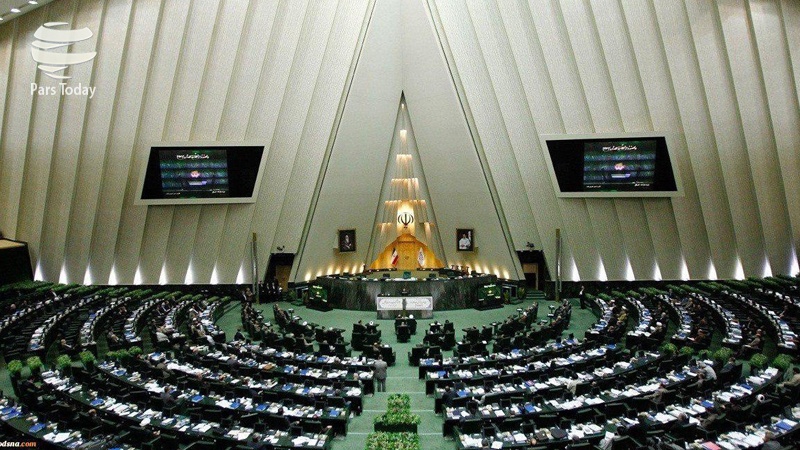 آمار نیروی انسانی شرکت‌های دولتی در سامانه کارکنان نظام اداری کشور ثبت می‌شود