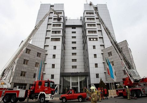 مانور بزرگ گرامیداشت شهدای پلاسکو و صنعت نفت مانور بزرگ گرامیداشت شهدای پلاسکو و صنعت نفت