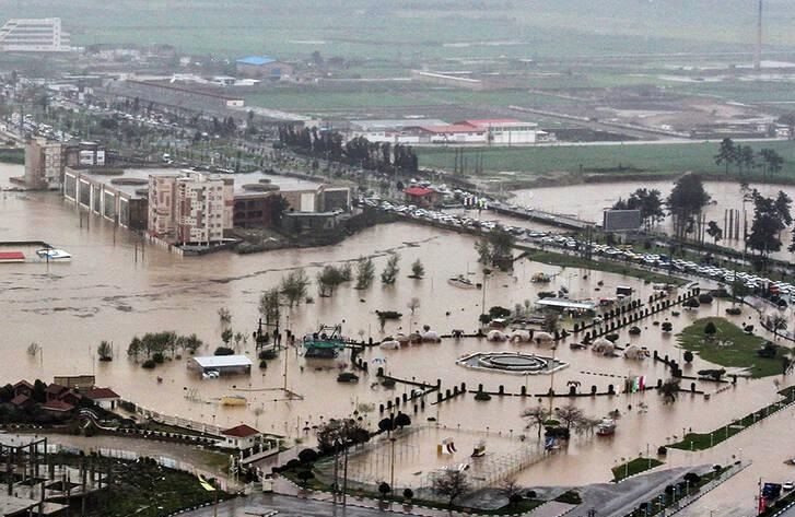 برق تمامی روستاهای مازندران وصل شد/استقرار ۸۰ اکیپ از وزارت نیرو در مناطق سیل زده برق تمامی روستاهای مازندران وصل شد/استقرار ۸۰ اکیپ از وزارت نیرو در مناطق سیل زده