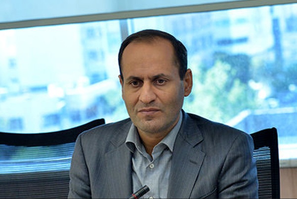 عمدهترین موضوع بازار سرمایه تحریم است/ صادرات مقدم بر بازگشت ارز است عمدهترین موضوع بازار سرمایه تحریم است/ صادرات مقدم بر بازگشت ارز است
