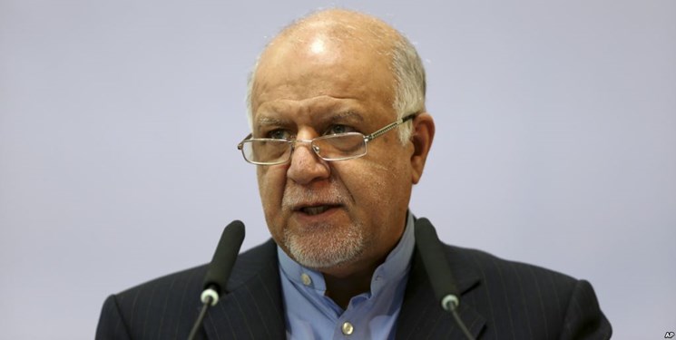 دستور زنگنه به شرکتهای تابعه وزارت نفت برای ادامه کمک رسانی به سیل زدگان دستور زنگنه به شرکتهای تابعه وزارت نفت برای ادامه کمک رسانی به سیل زدگان