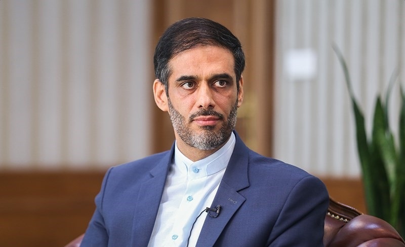 قرارگاه خاتم جزء اولین مجموعههایی بود که به یاری سیلزدگان شتافت قرارگاه خاتم جزء اولین مجموعههایی بود که به یاری سیلزدگان شتافت