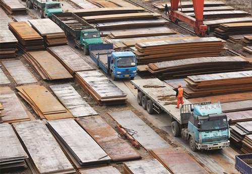 بازدید مدیرعامل بانک توسعه صادرات و هیات همراه از شرکت فولاد کاوه جنوب کیش بازدید مدیرعامل بانک توسعه صادرات و هیات همراه از شرکت فولاد کاوه جنوب کیش