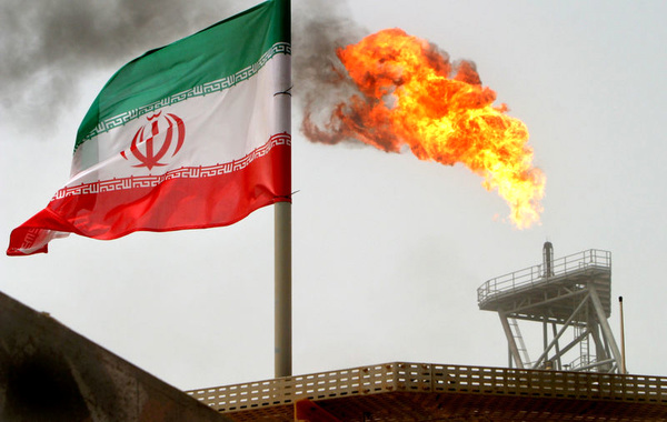 هیچ استثنایی در زمینه خرید نفت ایران برای چین قائل نمیشویم هیچ استثنایی در زمینه خرید نفت ایران برای چین قائل نمیشویم