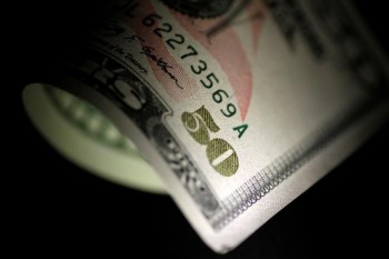 عبور موقت دلار از مرز مقاومتی؟