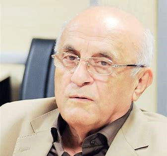 حذف نرخ ۴۲۰۰ تومانی یعنی تورم افسارگسیخته/ گماشتگان مسئولان چهل کلاغ را یک کلاغ میکنند/ صنعت خودورسازی بلای جان دولت و مردم است/ نسخههای میلتون فریدمن برای اقتصاد آمریکا مناسب است نه ایران حذف نرخ ۴۲۰۰ تومانی یعنی تورم افسارگسیخته/ گماشتگان مسئولان چهل کلاغ را یک کلاغ میکنند/ صنعت خودورسازی بلای جان دولت و مردم است/ نسخههای میلتون فریدمن برای اقتصاد آمریکا مناسب است نه ایران