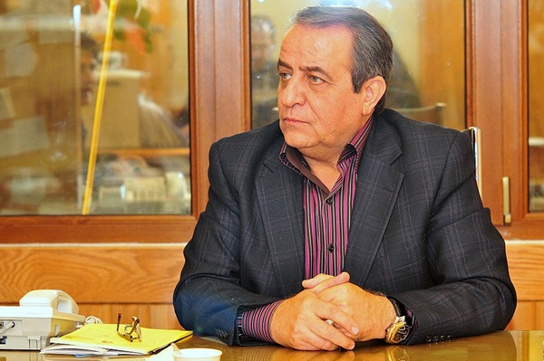 افزایش قیمت دلار مانع پایین آمدن قیمت طلا شد