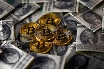 بیت‌کوین در مسیر مرز 9 هزار دلار؟