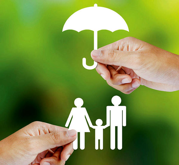 سالانه ۶۶۰میلیارد تومان برای بیمه شدگان اصفهان هزینه میشود سالانه ۶۶۰میلیارد تومان برای بیمه شدگان اصفهان هزینه میشود