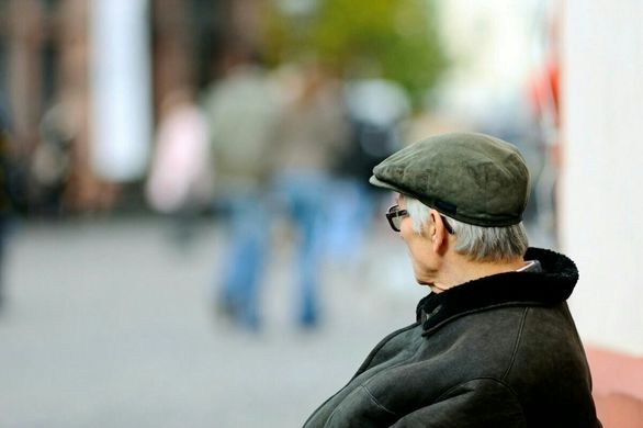 یک سوم هزینه بازنشستگان به دارو و درمان اختصاص داده میشود یک سوم هزینه بازنشستگان به دارو و درمان اختصاص داده میشود