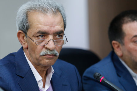 سهم صنعت از تسهیلات به ۲۷ درصد کاهش یافته است سهم صنعت از تسهیلات به ۲۷ درصد کاهش یافته است