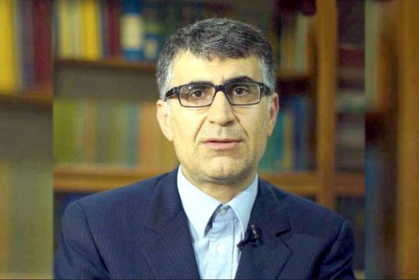 دولت چاره‌ای جز فروش اوراق ندارد/ تورم در اقتصاد ایران هیچ گاه اشتباه محاسبه نشده است