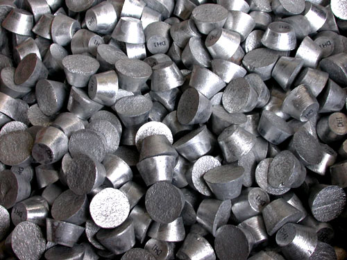 امکان خرید اعتباری وجود دارد اما بانکها همکاری نمیکنند امکان خرید اعتباری وجود دارد اما بانکها همکاری نمیکنند