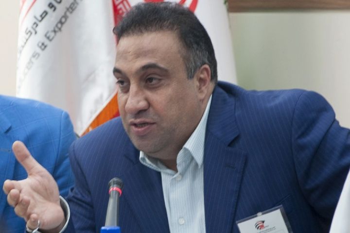 با سیاسی کاری نباید به حوزه اکتشافات معدنی و تامین مواد اولیه صنعت فولاد صدمه زد با سیاسی کاری نباید به حوزه اکتشافات معدنی و تامین مواد اولیه صنعت فولاد صدمه زد