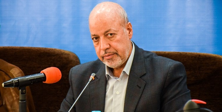 دولتی محور باشیم درجا می‌زنیم