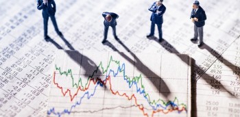 برآورد احتمالی از آینده بازار سهام