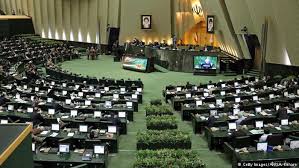 نمایندگان از پاسخهای وزیر صمت درباره علت بکارگیری بازنشستگان و بهبود فضای کسب و کار قانع شدند/ وزیر صمت: تجارت فرامرزی ۴۵ پله صعود کرده و قانون منع به کارگیری بازنشستگان در وزارت صمت اجرا شده است نمایندگان از پاسخهای وزیر صمت درباره علت بکارگیری بازنشستگان و بهبود فضای کسب و کار قانع شدند/ وزیر صمت: تجارت فرامرزی ۴۵ پله صعود کرده و قانون منع به کارگیری بازنشستگان در وزارت صمت اجرا شده است