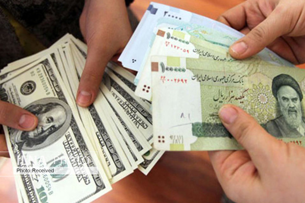 نرخ خرید و فروش دلار در صرافی بانکها نرخ خرید و فروش دلار در صرافی بانکها