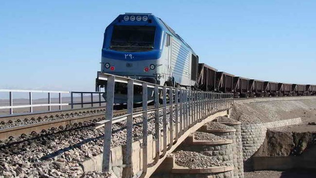 قطار کاروان عشق به زنجان رسید قطار کاروان عشق به زنجان رسید
