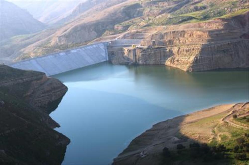 انتقاد از عدم لایروبی رودخانهها و سدها/ خطر رانش و سیل در کمین است انتقاد از عدم لایروبی رودخانهها و سدها/ خطر رانش و سیل در کمین است