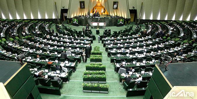 رئیس مجلس: دولت کنترل کند/ وزیر صمت: در دستور کار است رئیس مجلس: دولت کنترل کند/ وزیر صمت: در دستور کار است