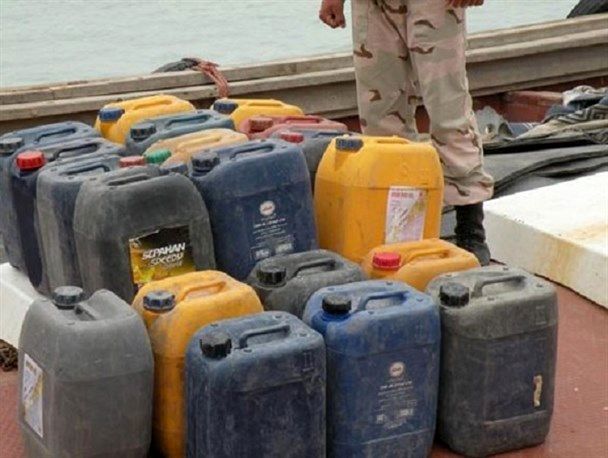 قاچاق بنزین بسیار کم است قاچاق بنزین بسیار کم است