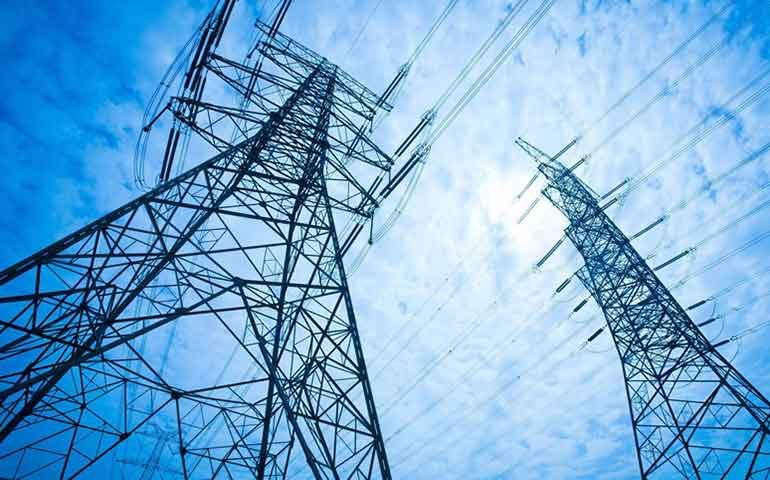 خطر فرونشست دکل‌های برق جنوب تهران را تهدید می‌کند