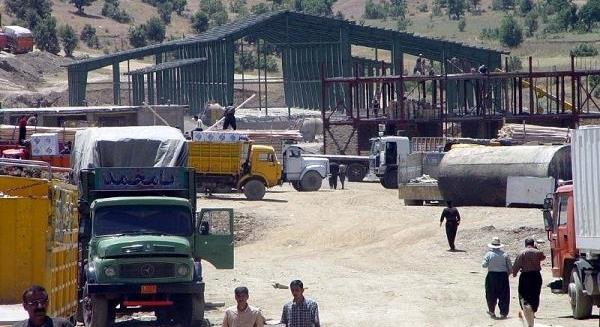 کشف و دستگیری افراد خروج غیر مجاز در مرز بازرگان کشف و دستگیری افراد خروج غیر مجاز در مرز بازرگان