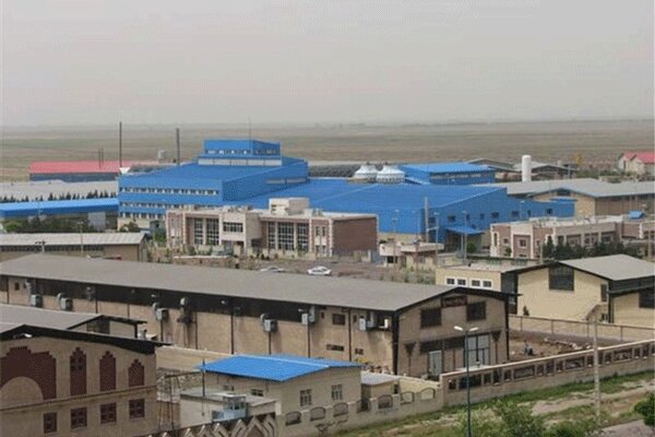 مشکلات ۱۲ واحد تولیدی شهرستان مینودشت بررسی شد