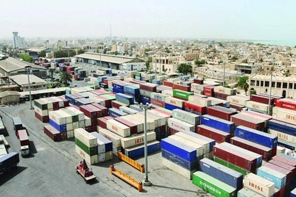 انجمن های تخصصی مدیران گمرک را برای رفع مشکلات گمرکی‌ یاری دهند