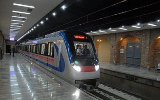ایستگاه مترو راه‌آهن